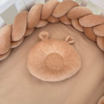 Βρεφικό Ανατομικό Βελούδινο Μαξιλάρι Ύπνου – Caramel ears