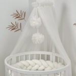 Κουνουπιέρα κούνιας με Pom Pom | Λευκή